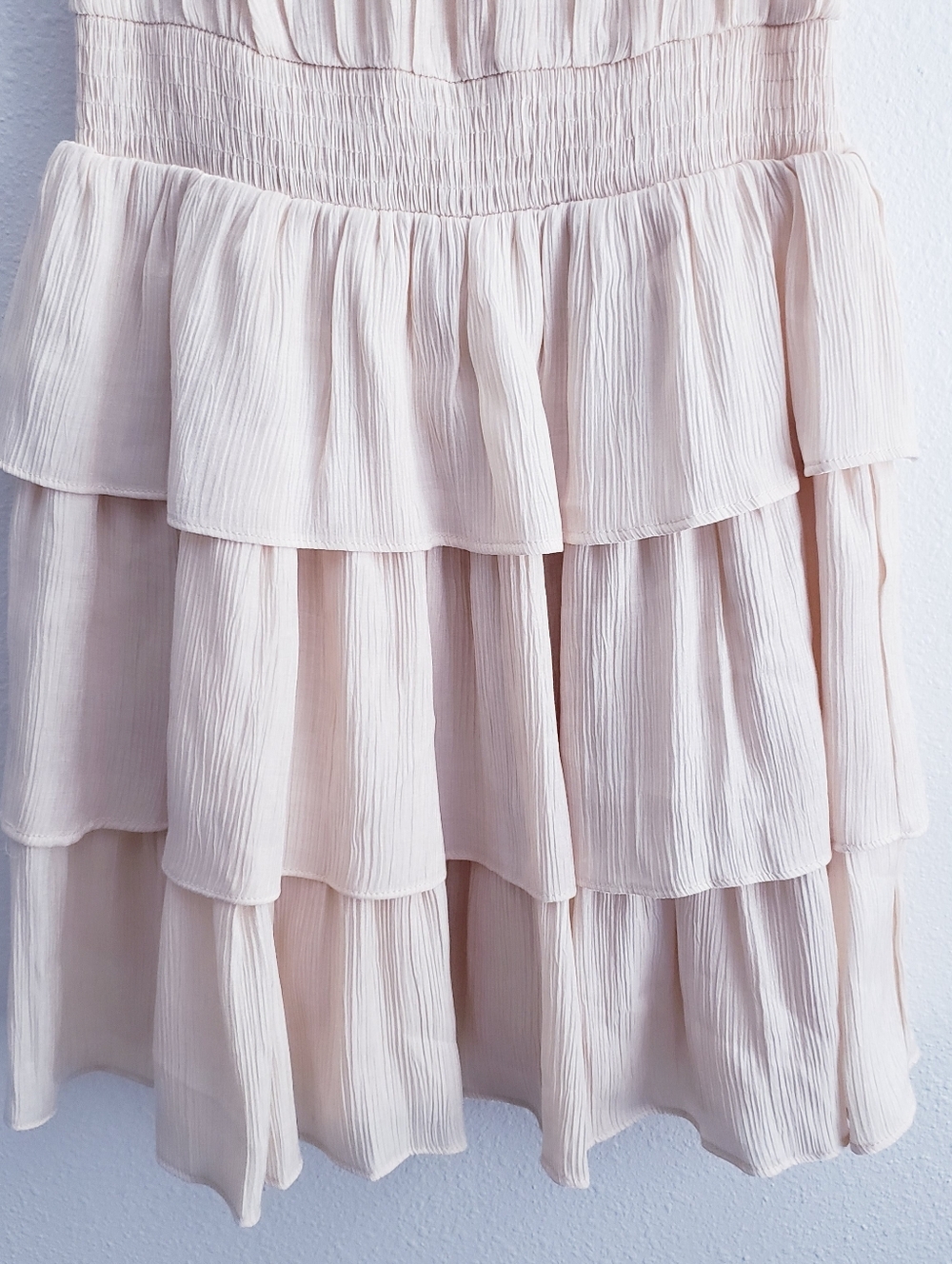 Pinch Tier Ruffle Halter Mini Dress - Picture 5 of 9